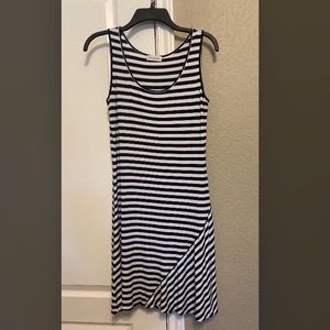 Calvin Klein Sleeveless Black/White Striped Dress Size Small